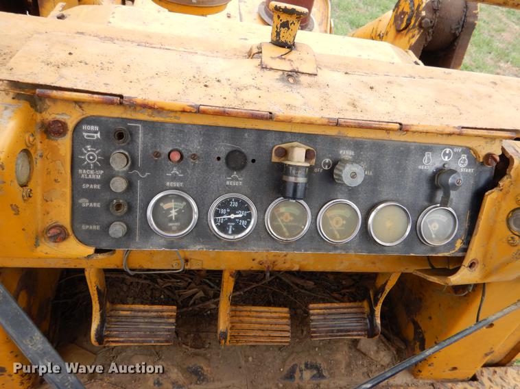 image for item DB9345 1978 Caterpillar 955L track loader
