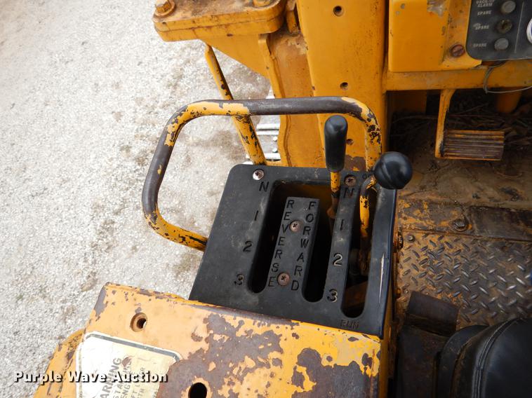 image for item DB9345 1978 Caterpillar 955L track loader
