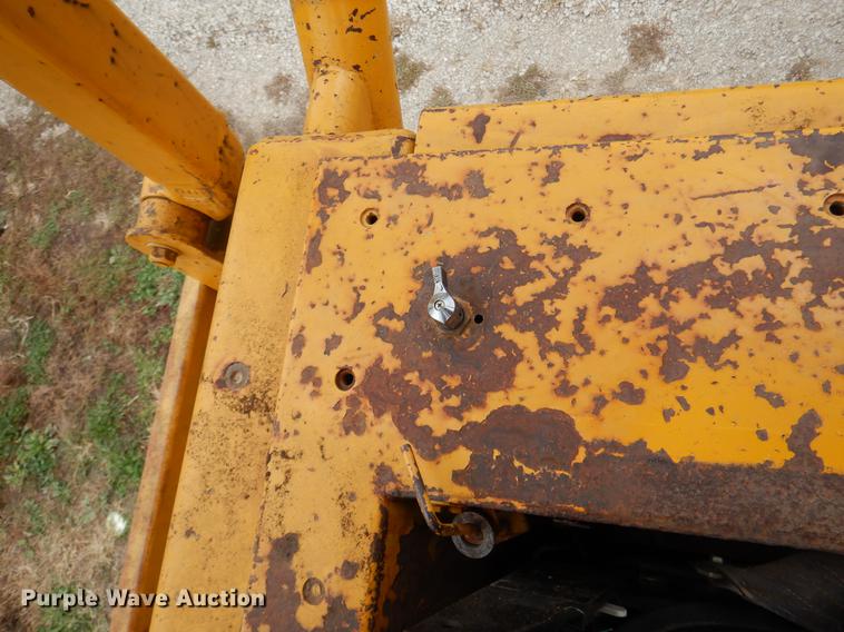 image for item DB9345 1978 Caterpillar 955L track loader