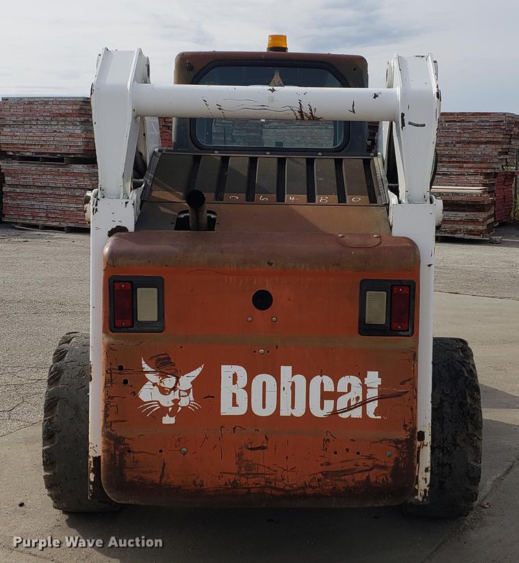 image for item DB9412 2003 Bobcat S300 skid steer