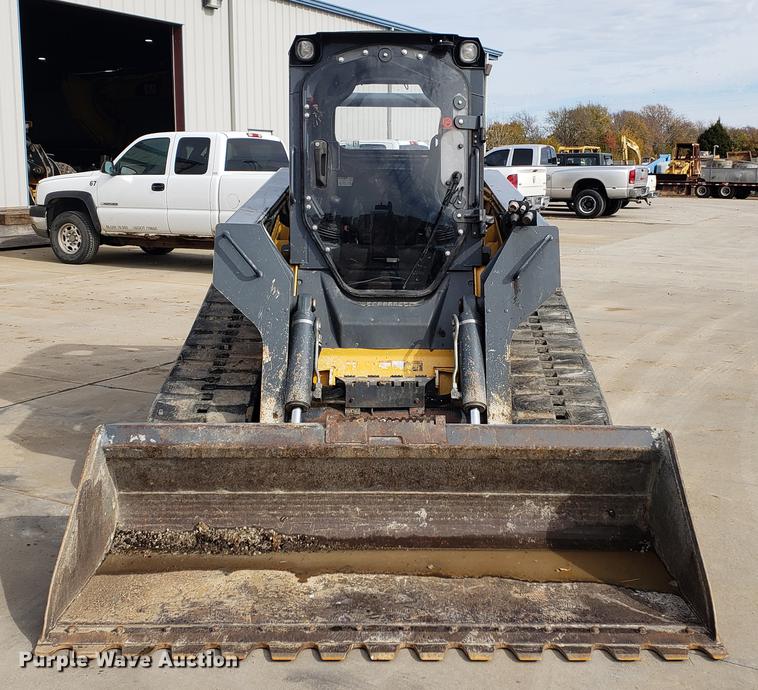 image for item DB9413 2012 John Deere 329D skid steer