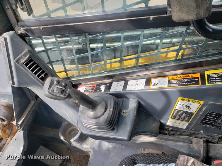 image for item DB9413 2012 John Deere 329D skid steer