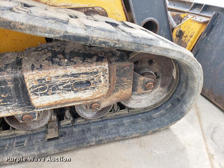 image for item DB9413 2012 John Deere 329D skid steer