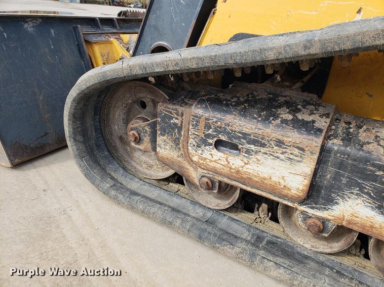 image for item DB9413 2012 John Deere 329D skid steer