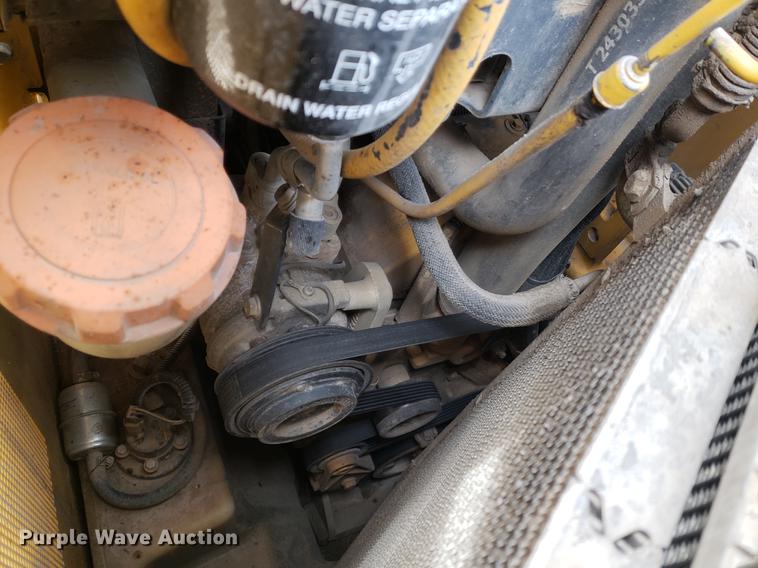 image for item DB9413 2012 John Deere 329D skid steer