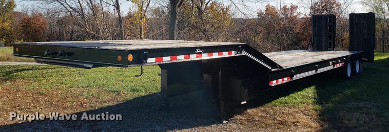 image for item DB9434 2000 Trailboss lowboy equipment trailer