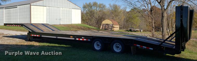 image for item DB9434 2000 Trailboss lowboy equipment trailer
