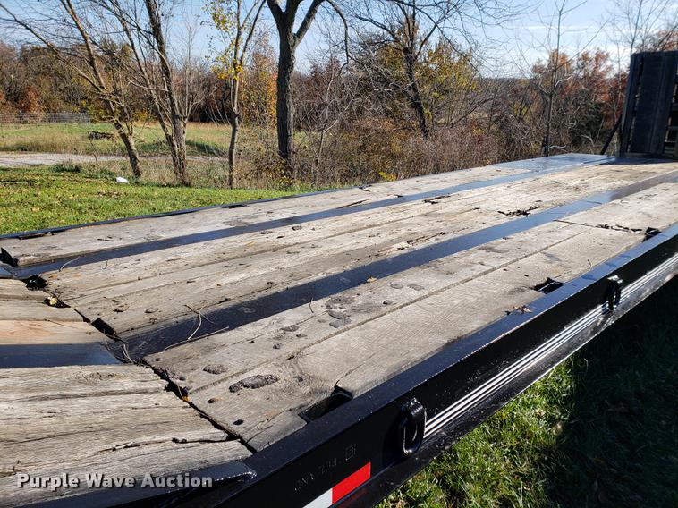 image for item DB9434 2000 Trailboss lowboy equipment trailer