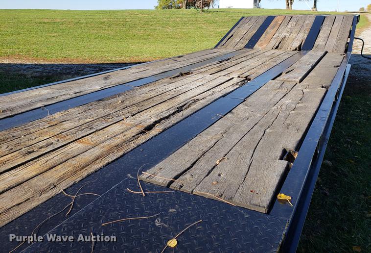 image for item DB9434 2000 Trailboss lowboy equipment trailer