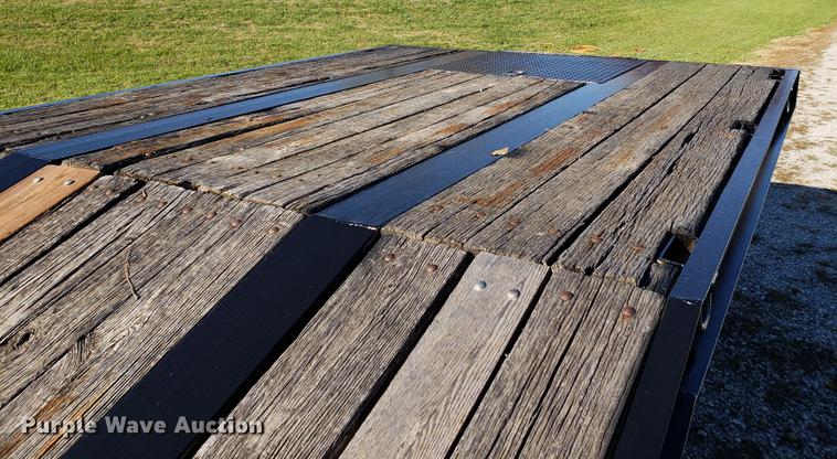 image for item DB9434 2000 Trailboss lowboy equipment trailer