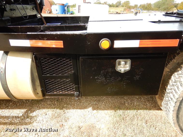 image for item DC5927 2000 Mack CH613 winch truck