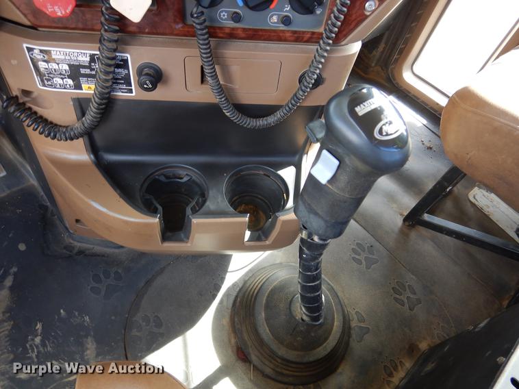 image for item DC5928 2009 Mack GU713 Granite winch truck