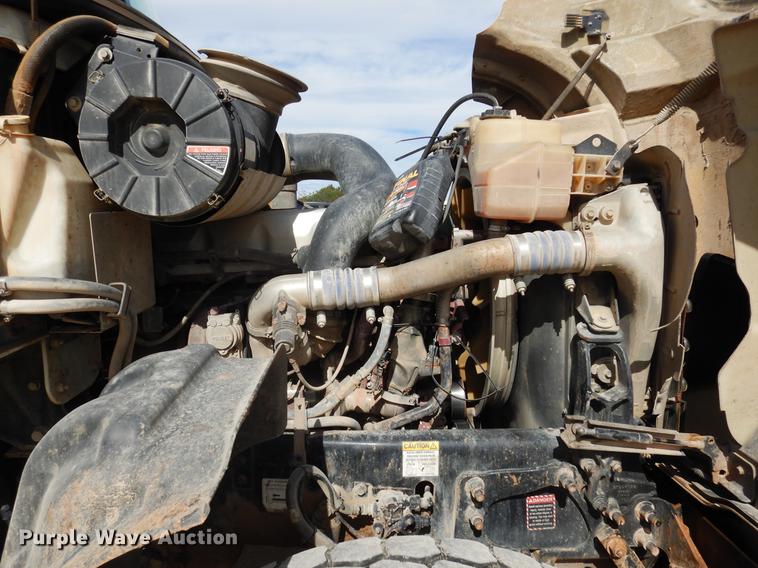 image for item DC5928 2009 Mack GU713 Granite winch truck