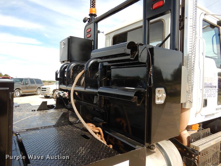 image for item DC5928 2009 Mack GU713 Granite winch truck