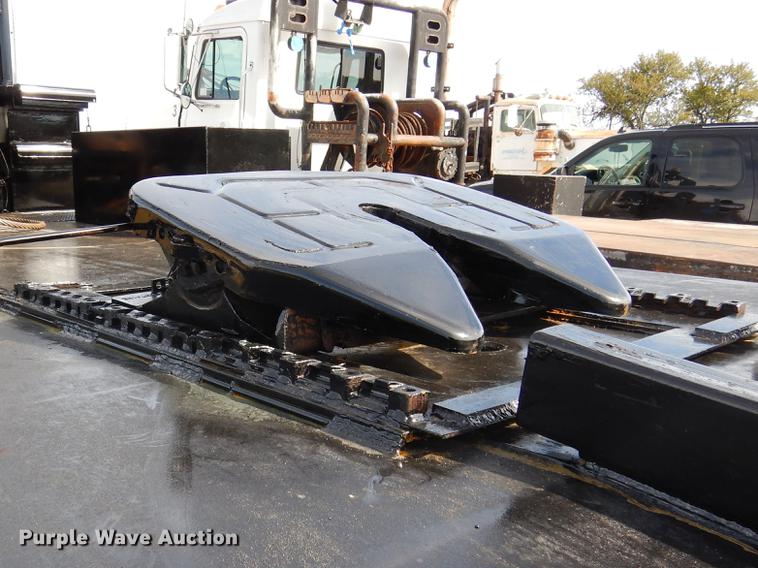 image for item DC5928 2009 Mack GU713 Granite winch truck