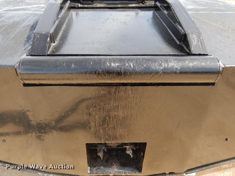 image for item DC5928 2009 Mack GU713 Granite winch truck