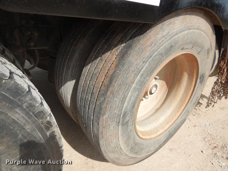 image for item DC5928 2009 Mack GU713 Granite winch truck