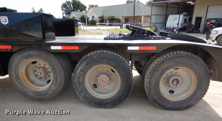 image for item DC5928 2009 Mack GU713 Granite winch truck