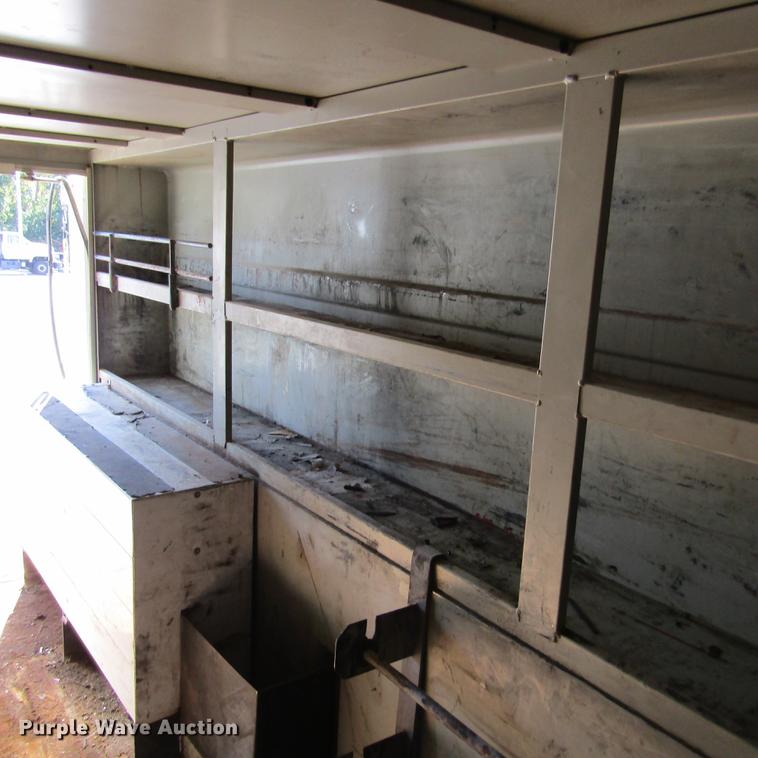 image for item DD2657 2008 Ford F650 Super Duty XL service truck with crane