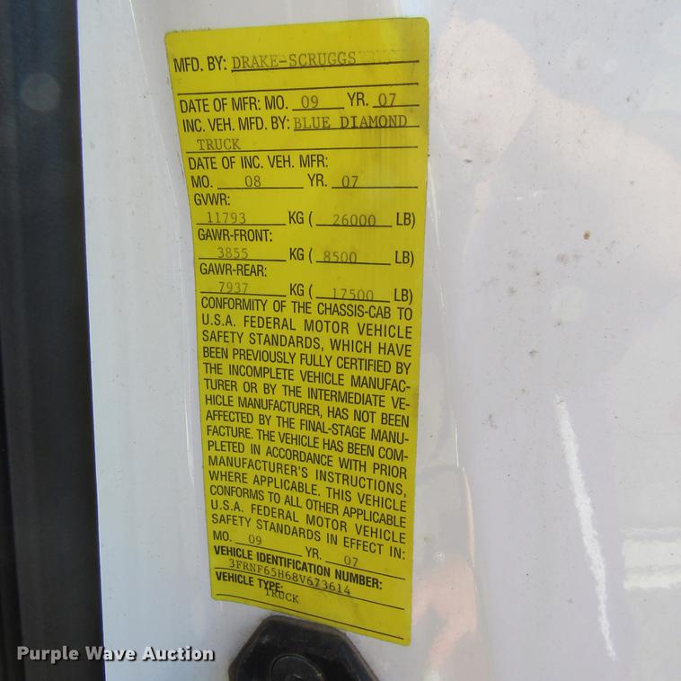 image for item DD2657 2008 Ford F650 Super Duty XL service truck with crane