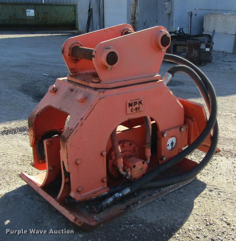 image for item DD2660 2011 NPK C-8C plate compactor