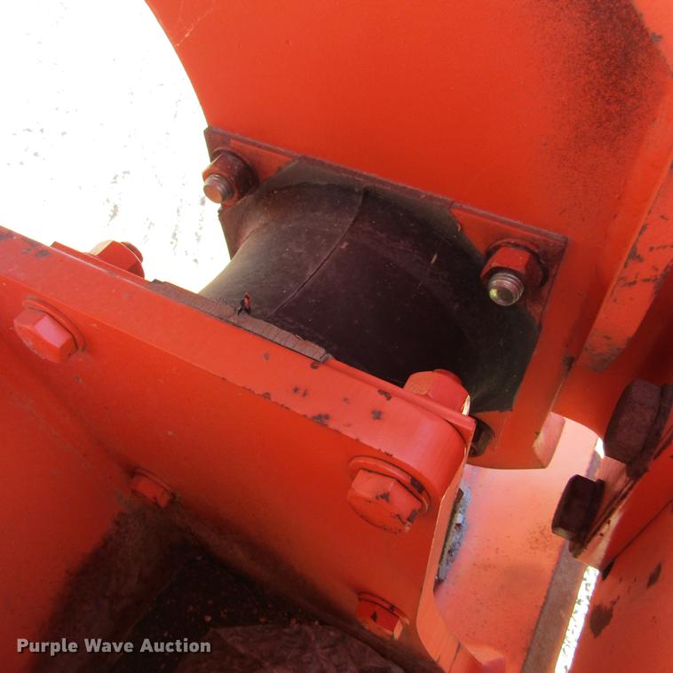 image for item DD2660 2011 NPK C-8C plate compactor