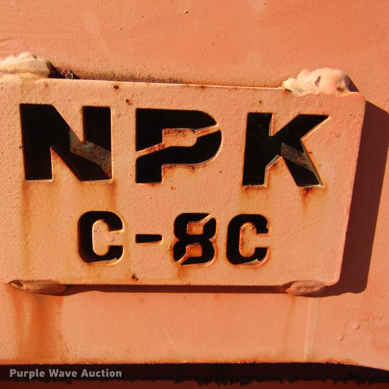 image for item DD2660 2011 NPK C-8C plate compactor