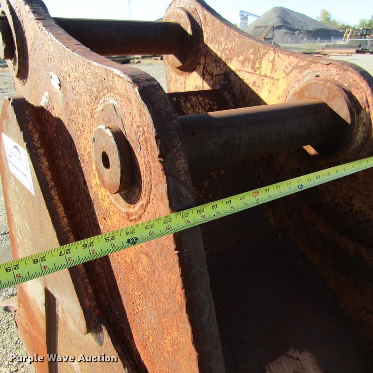 image for item DD2661 (2) excavator buckets