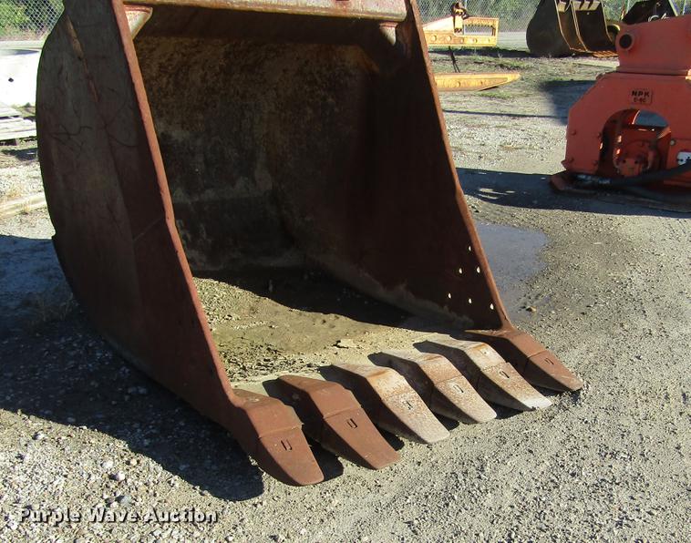 image for item DD2661 (2) excavator buckets