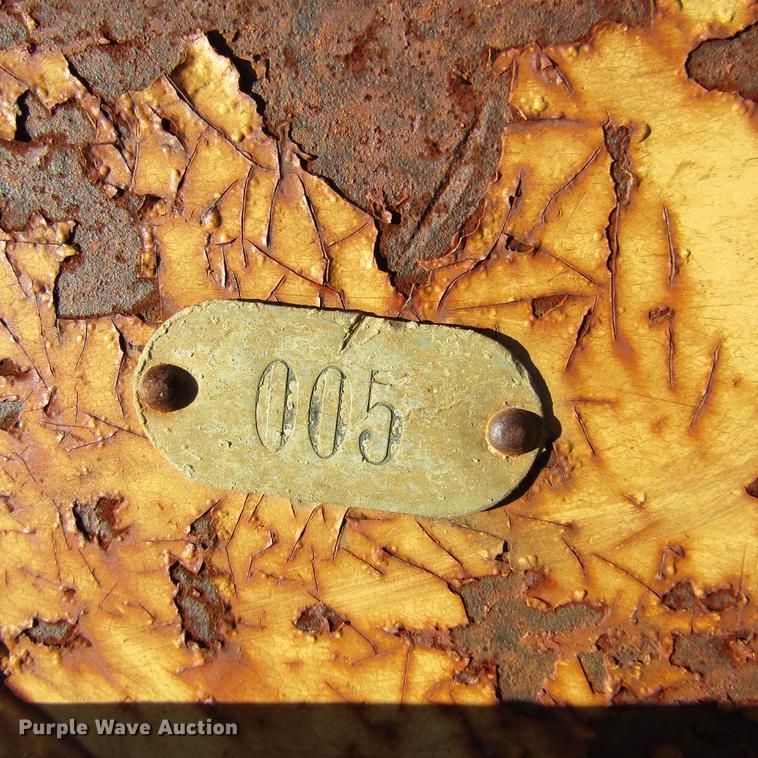 image for item DD2661 (2) excavator buckets