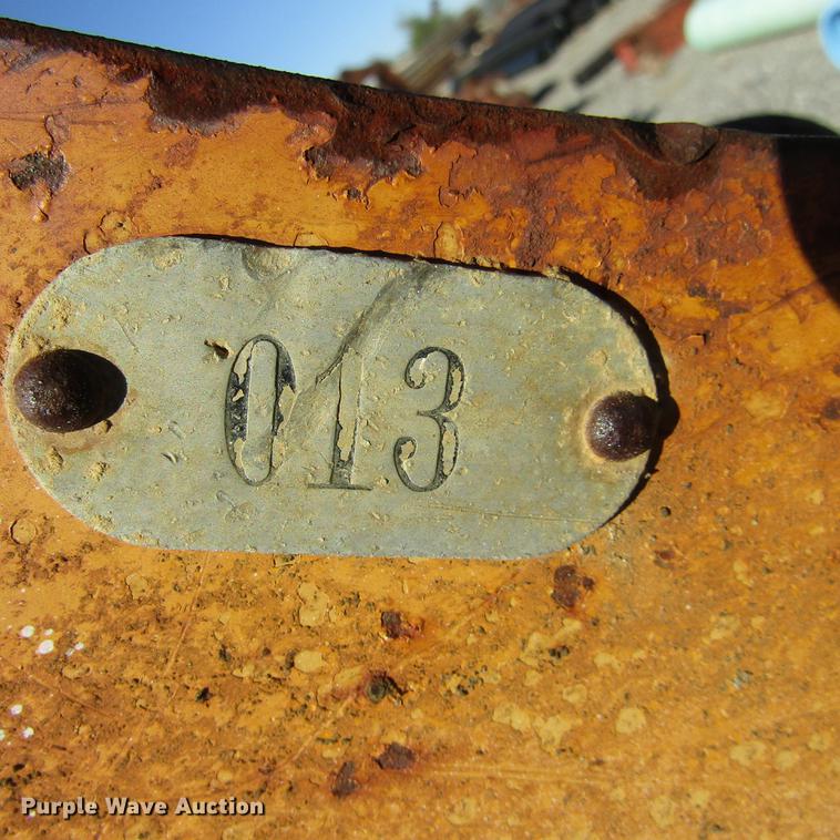 image for item DD2662 (2) excavator buckets