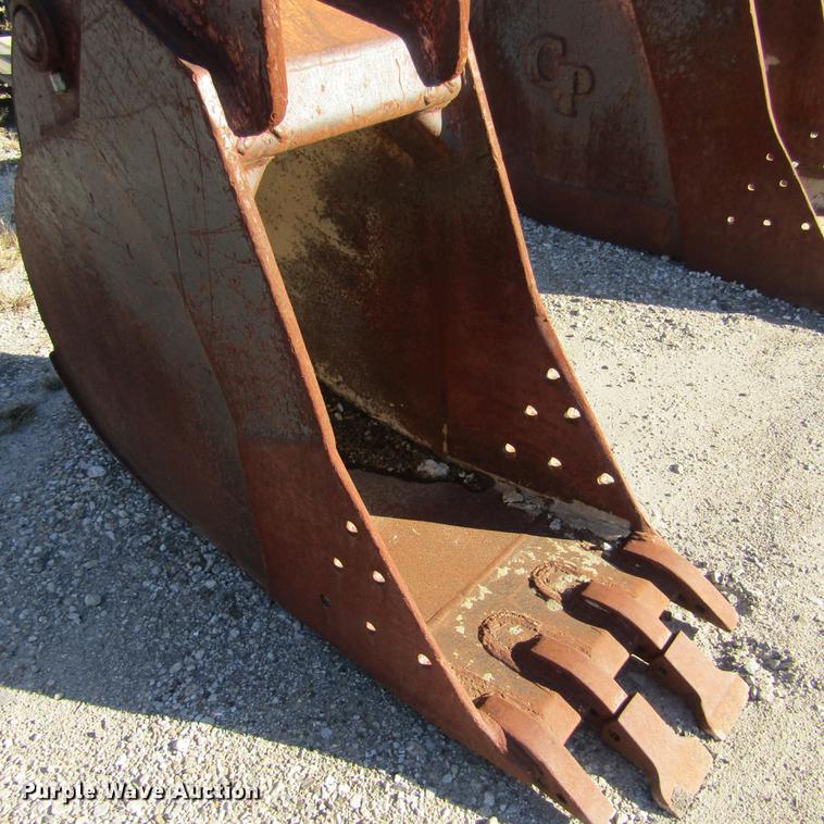image for item DD2662 (2) excavator buckets