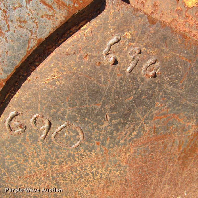 image for item DD2662 (2) excavator buckets