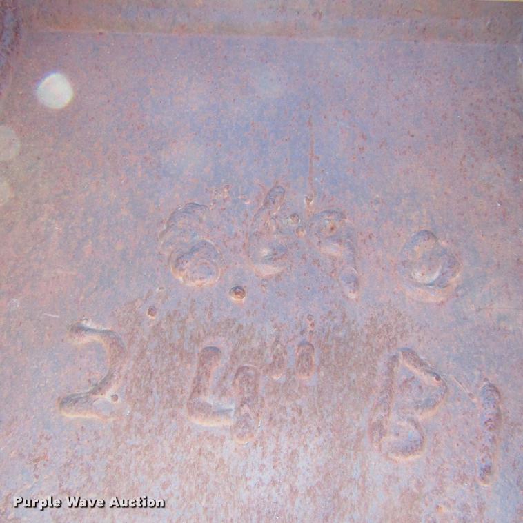 image for item DD2662 (2) excavator buckets