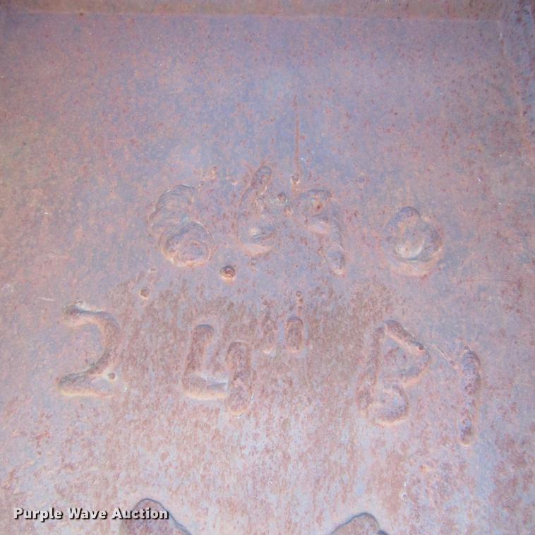 image for item DD2662 (2) excavator buckets