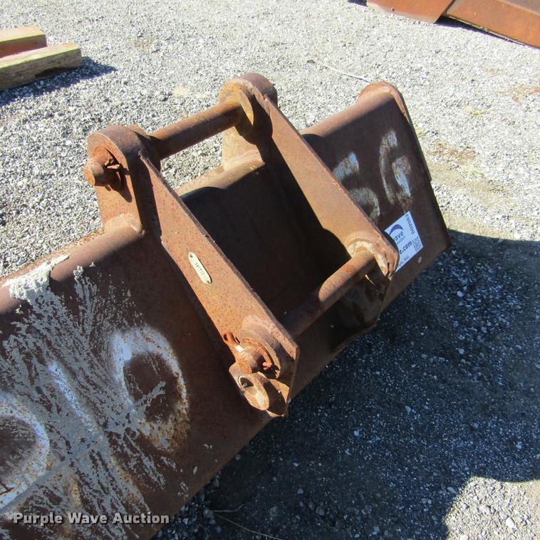 image for item DD2663 (3) backhoe buckets