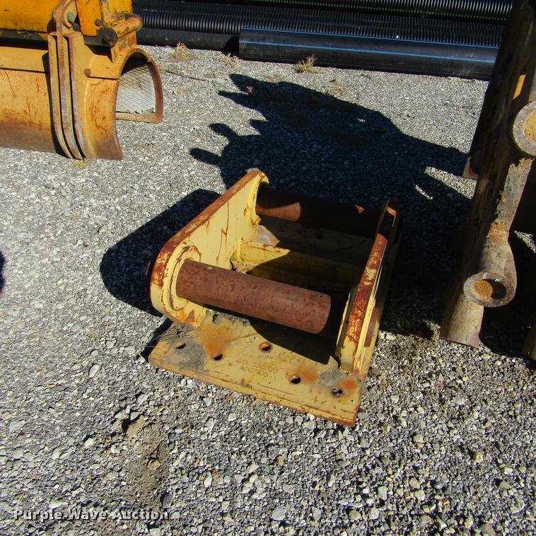 image for item DD2665 American Compaction sheeps foot excavator wheel