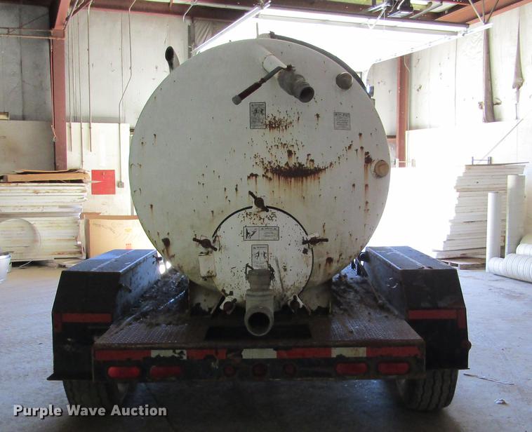 image for item DD2666 Vac Star 800 vacuum trailer