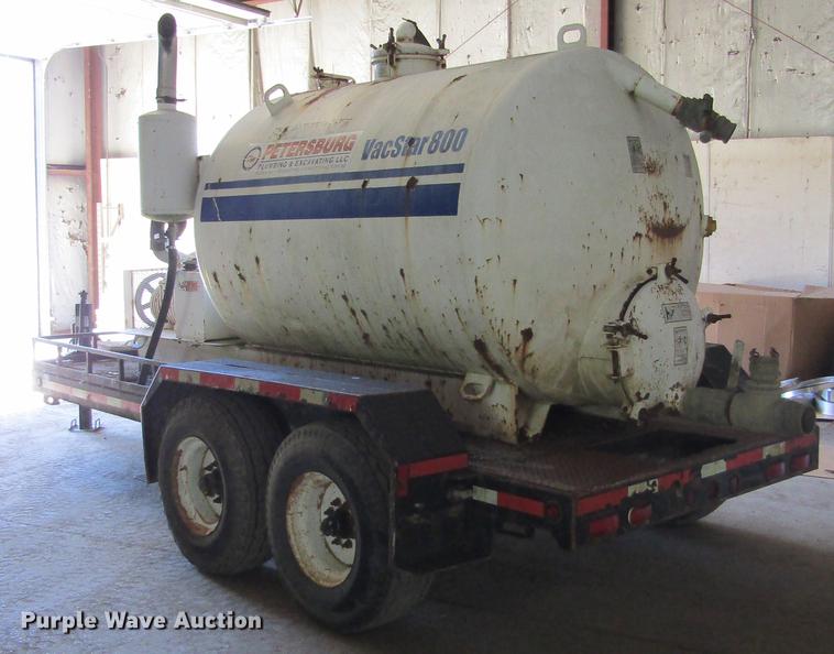 image for item DD2666 Vac Star 800 vacuum trailer