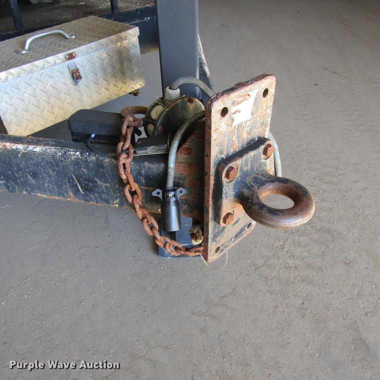 image for item DD2666 Vac Star 800 vacuum trailer