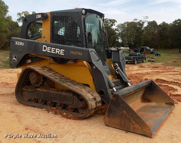 image for item DD3484 2010 John Deere 329D skid steer