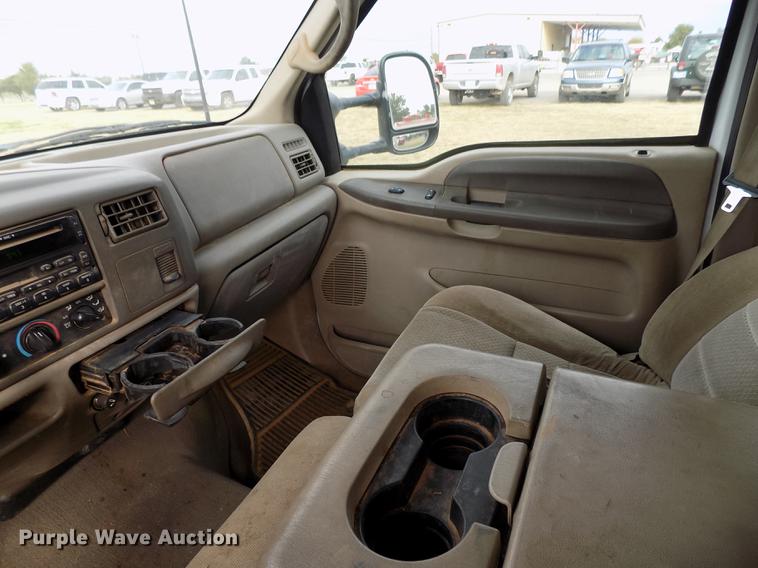 image for item DD3506 2002 Ford F350 Super Duty Crew Cab utility bed pickup truck