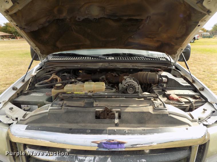 image for item DD3506 2002 Ford F350 Super Duty Crew Cab utility bed pickup truck