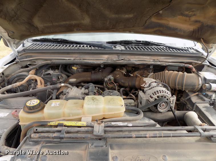 image for item DD3506 2002 Ford F350 Super Duty Crew Cab utility bed pickup truck