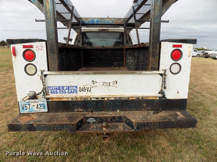 image for item DD3506 2002 Ford F350 Super Duty Crew Cab utility bed pickup truck