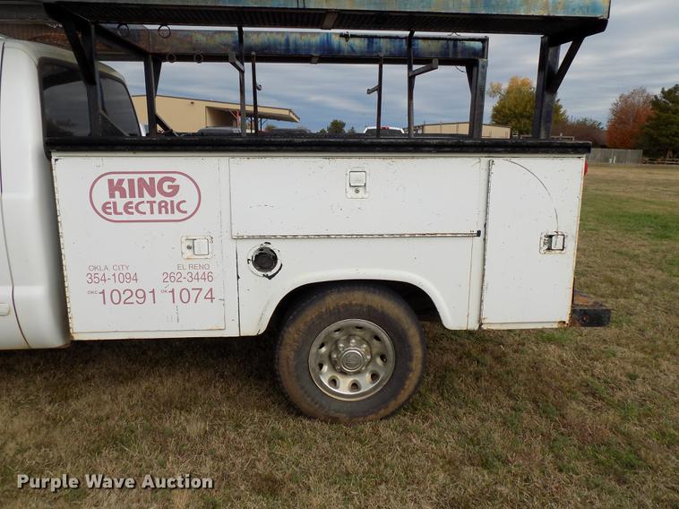 image for item DD3506 2002 Ford F350 Super Duty Crew Cab utility bed pickup truck