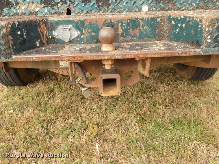 image for item DD3506 2002 Ford F350 Super Duty Crew Cab utility bed pickup truck