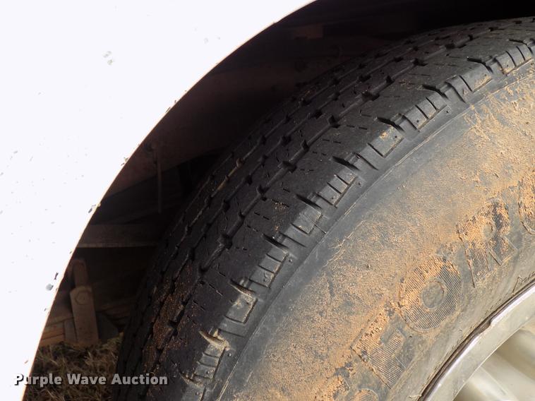 image for item DD3506 2002 Ford F350 Super Duty Crew Cab utility bed pickup truck