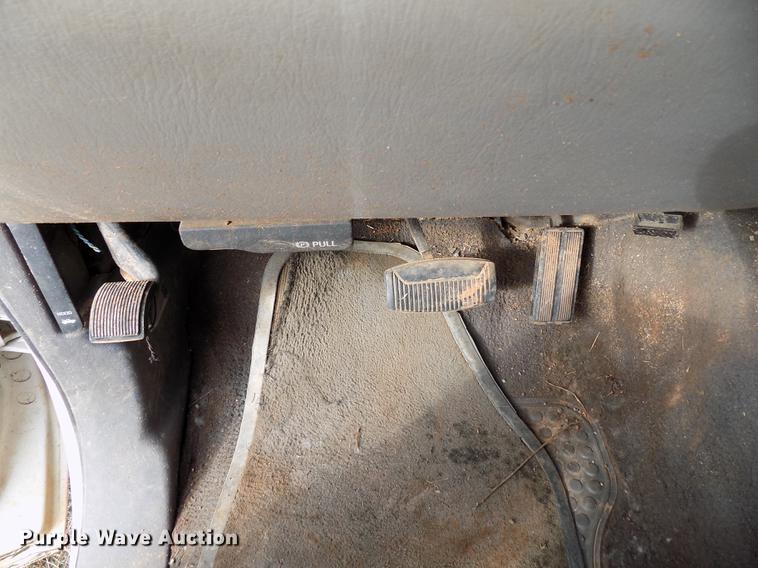 image for item DD3507 1999 Ford F350 Super Duty SuperCab pickup truck