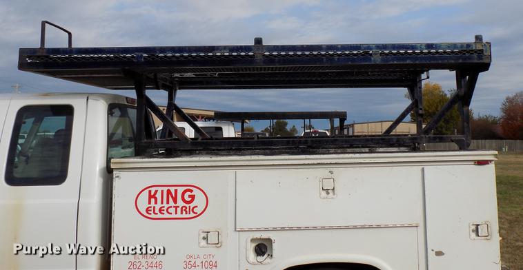 image for item DD3507 1999 Ford F350 Super Duty SuperCab pickup truck